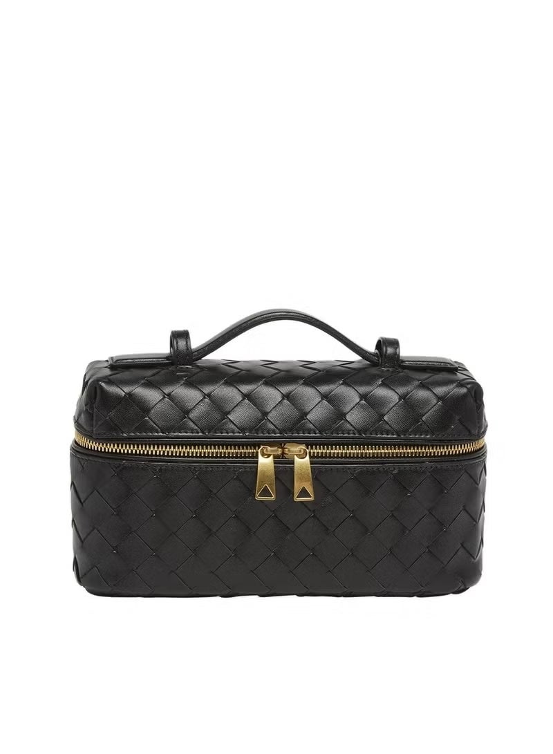BOTTEGA Veneta Bang Vanity Case in Intrecciato Leather Bag - Image 1